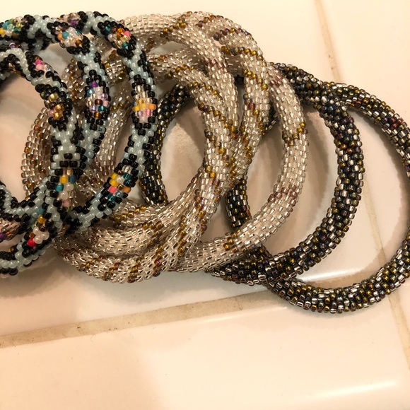 Set of 2 Summer Vibes NWT bracelets - Picture 8 of 8